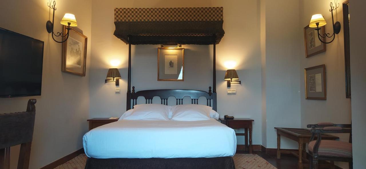 Parador De Olite Ngoại thất bức ảnh